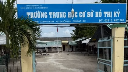 Hiệu trưởng cho vợ là giáo viên thuê căn tin của trường