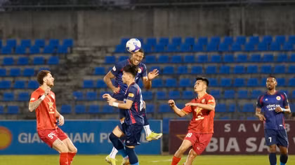Hòa CLB Công an Hà Nội, Hồng Lĩnh Hà Tĩnh giữ mạch bất bại