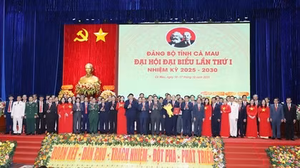 Đưa Cà Mau trở thành tỉnh giàu, mạnh từ biển