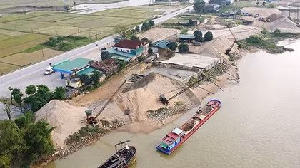 Nhiều “lỗ hổng” trong quản lý khai thác khoáng sản