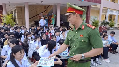 Vì bình yên cuộc sống trên vùng quê Tây Hòa