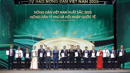 Tôn vinh những điển hình nông dân xuất sắc truyền cảm hứng mạnh mẽ cho khát vọng cống hiến