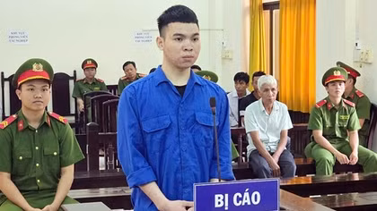 Lãnh 14 năm tù vì đốt nhà người yêu sau khi bị chia tay