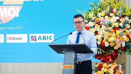 Phát động cuộc thi ảnh báo chí “Việt Nam trên hành trình đổi mới"