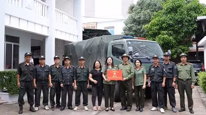 Học viện ANND ủng hộ 26 tấn nhu yếu phẩm hỗ trợ đồng bào các tỉnh bị thiệt hại do lũ lụt