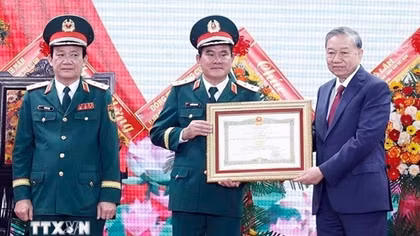 Xây dựng lực lượng vũ trang Quân khu 9 cách mạng, chính quy, tinh nhuệ, hiện đại
