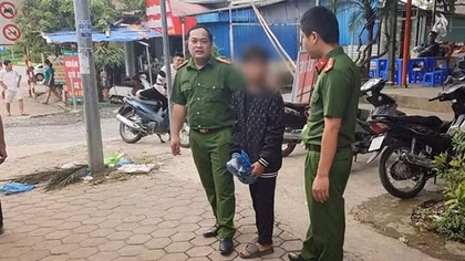 Tìm việc qua ứng dụng mạng xã hội, nam học sinh bị dụ dỗ bỏ nhà đi làm bốc vác