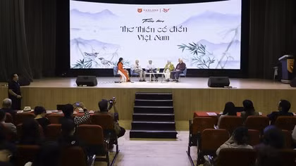 Triển lãm Thơ Thiền cổ điển Việt Nam tại Trường Đại học Văn Lang