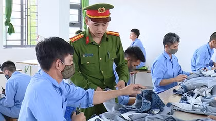 Tận tình giúp đỡ người cai nghiện ma túy làm lại cuộc đời mới