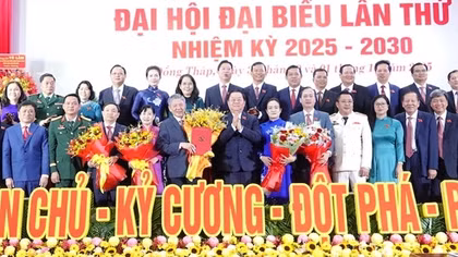 Đồng Tháp xây dựng đội ngũ cán bộ, lãnh đạo có tâm, có tầm
