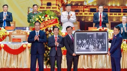Bộ trưởng Lương Tam Quang dự, chỉ đạo Đại hội đại biểu Đảng bộ TP Huế lần thứ XVII