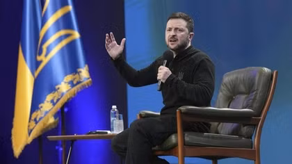 Tổng thống Ukraine Zelensky đề cập khả năng từ chức