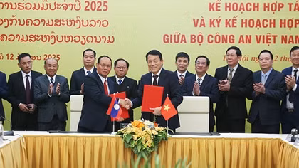 Hội Hữu nghị Việt Nam - Lào trong CAND vun đắp mối quan hệ hữu nghị vĩ đại, đoàn kết đặc biệt, hợp tác toàn diện Việt Nam - Lào