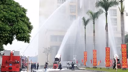 Hải Phòng huy động hơn 1.000 người diễn tập chữa cháy và cứu nạn cứu hộ