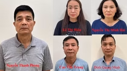 Truy tố hai cựu Cục trưởng Cục An toàn thực phẩm trong vụ án đưa và nhận hối lộ hơn 107 tỷ đồng