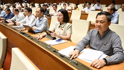 Quốc hội đồng ý rút ngắn nhiệm kỳ khóa XV, bầu cử vào ngày 15/3/2026