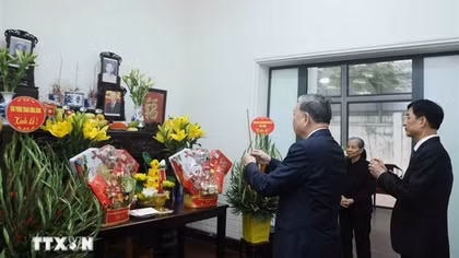 Tổng Bí thư Tô Lâm tri ân công lao của cố Tổng Bí thư Nguyễn Phú Trọng
