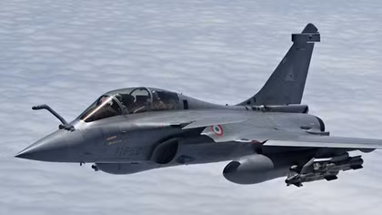 Pháp điều ba tiêm kích Rafale tới bảo vệ không phận Ba Lan