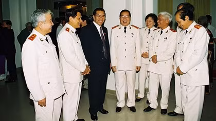 Chút kỷ niệm về Bộ trưởng Lê Minh Hương