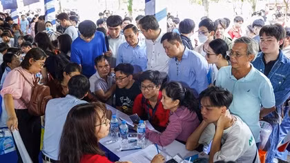 Cảnh giác chiêu lừa đảo nhắm vào phụ huynh mùa tuyển sinh
