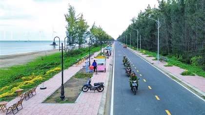 Công an phường Trường Long Hòa giữ vững ANTT, góp phần phát triển kinh tế ven biển