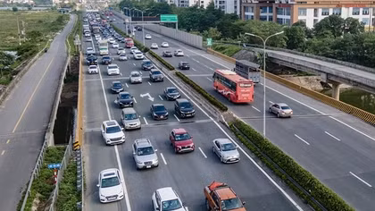 Đề xuất áp tiêu chuẩn khí thải ô tô lưu hành theo khu vực