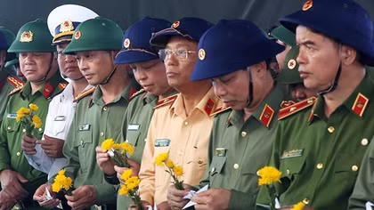 Giữ sự sống, giữ ký ức, giữ đảo