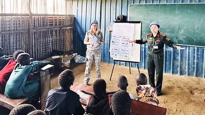 Cô giáo Công an Việt Nam ở Nam Sudan