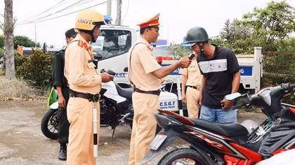 4 ngày, Phòng CSGT Công an TP Cần Thơ xử phạt trên 1,5 tỷ đồng do vi phạm nồng độ cồn
