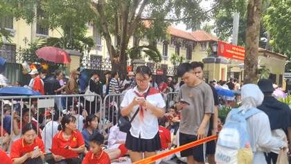 Người dân đi xem diễu binh, diễu hành cần lưu ý gì để bảo vệ sức khỏe?
