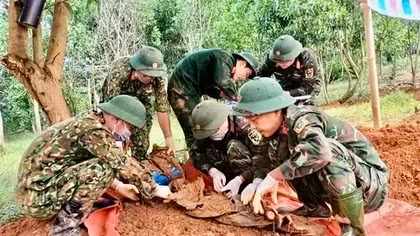 Tìm thấy 2 hài cốt liệt sĩ có biển nhôm ký hiệu SH 1-99X tại Khe Sanh