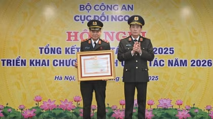 Gắn chặt hơn nữa công tác đối ngoại với nhiệm vụ bảo đảm an ninh quốc gia