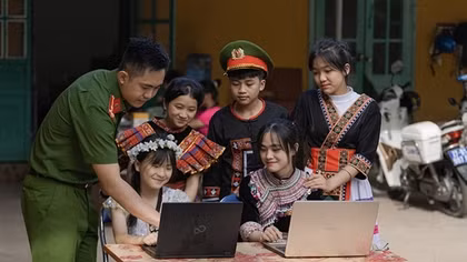 Bài cuối: Cung cấp thực tiễn cho cả hệ thống chính trị tham khảo