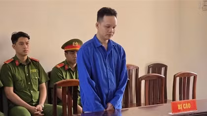 Lĩnh 9 năm tù vì gây thương tích cho vợ hờ và 3 người nhà