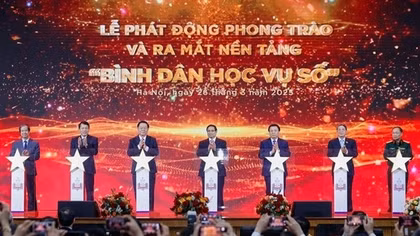 Thông lệnh thực tiễn từ "Bình dân học vụ số"