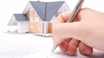 Lấy tài sản của người vay để trừ nợ có vi phạm pháp luật không?