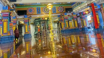 Ngắm Kuala Lumpur qua những đền đài