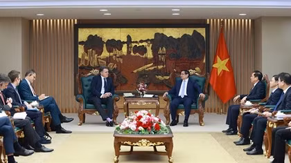Pháp sẵn sàng hợp tác với Việt Nam trong các dự án giao thông chiến lược