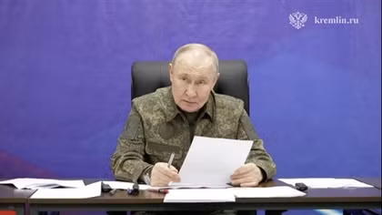 Tổng thống Nga Putin thăm tiền tuyến, đề cập "pháo đài" Pokrovsk