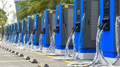 Sức hút trong đầu tư xây dựng trạm sạc, tủ đổi pin