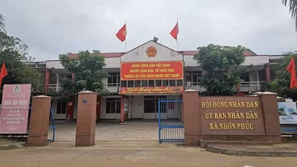 Chủ tịch xã bị khởi tố vì thiếu trách nhiệm trong quản lý khai thác tài nguyên khoáng sản