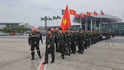 Đội cứu nạn, cứu hộ Bộ Công an mang trang thiết bị hiện đại giúp nâng cao hiệu quả tìm kiếm tại Myanmar