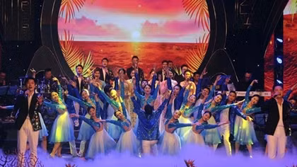 Nên chăng sắp xếp lại các đoàn nghệ thuật địa phương?