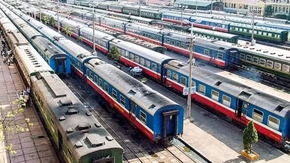 Đường sắt tiếp tục điều chỉnh lịch chạy tàu để tránh bão Noru