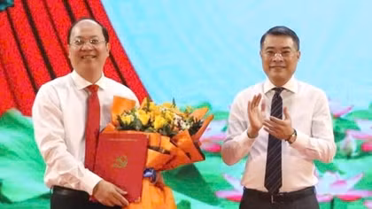 Đồng chí Nguyễn Hồ Hải giữ chức vụ Bí thư Tỉnh ủy Cà Mau