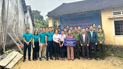 Công an Quảng Ngãi tích cực chung tay xóa bỏ nhà tạm, nhà dột nát