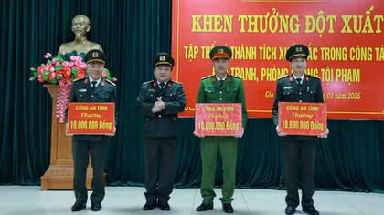 Quảng Trị khen thưởng vụ bắt giữ 85kg thuốc nổ và 400 kíp nổ