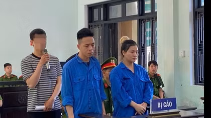 Giấu ma túy trong loa rồi gửi bán qua đường chuyển phát nhanh