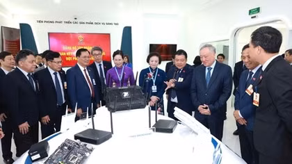 VNPT đổi mới mạnh mẽ, đồng hành cùng đất nước vươn mình trong kỷ nguyên số