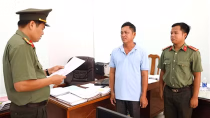 Cà Mau quyết liệt đấu tranh với khai thác thủy sản bất hợp pháp
